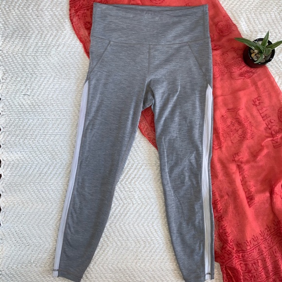 Athleta Chaturanga High Rise Leggings Gray Small - Picture 4 of 13